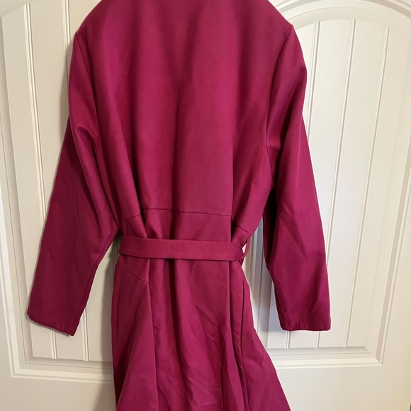 NEW Just Fab Festive Fuchsia Asymmetrical Hem Coat Size 3X - Picture 6 of 7